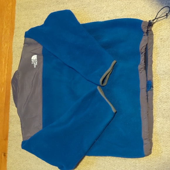 Youth the north face blue and grey fleece jacket size large (14/16) - Picture 5 of 5
